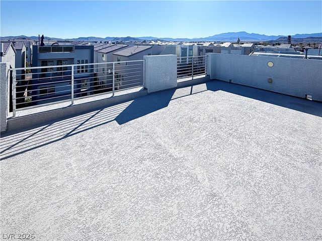 7764 Corte Bianca Court, Las Vegas, NV 89113