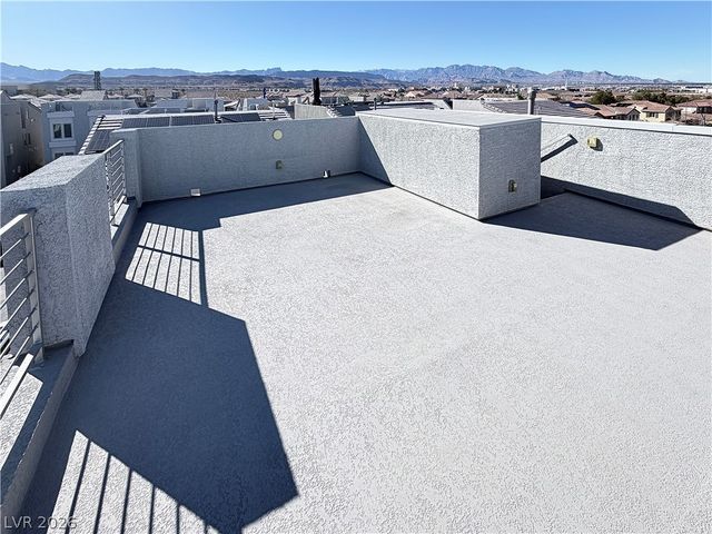 7764 Corte Bianca Court, Las Vegas, NV 89113