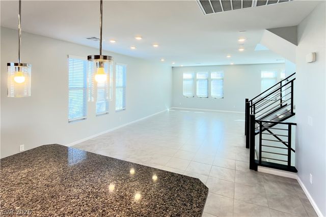 7764 Corte Bianca Court, Las Vegas, NV 89113