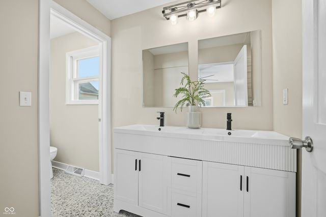 616 N Meridian Street, Lebanon, IN 46052