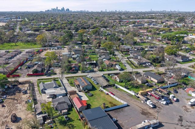 2527 Turner Drive, Houston, TX 77093