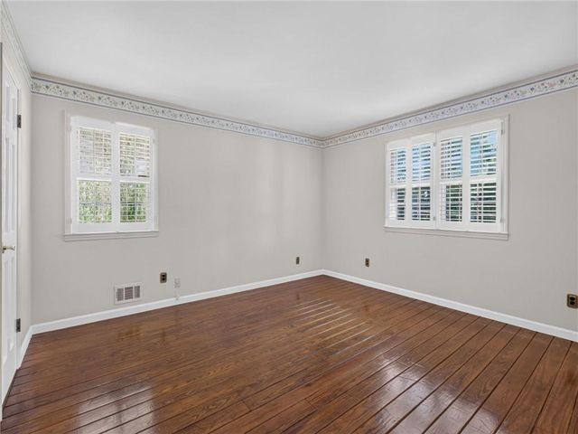 3028 St Charles Avenue, Gainesville, GA 30504
