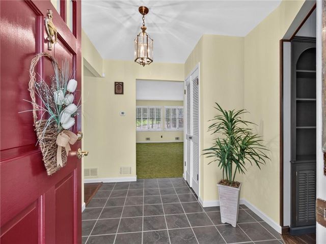 3028 St Charles Avenue, Gainesville, GA 30504