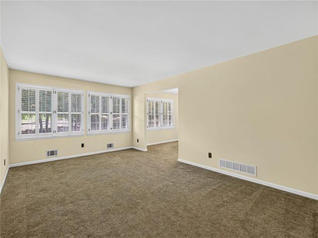 3028 St Charles Avenue, Gainesville, GA 30504