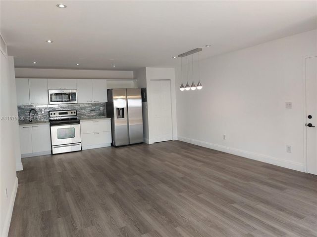 4410 NW 79th Ave 2B, Doral, FL 33166