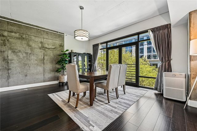 1111 S Grand Avenue 515, Los Angeles, CA 90015