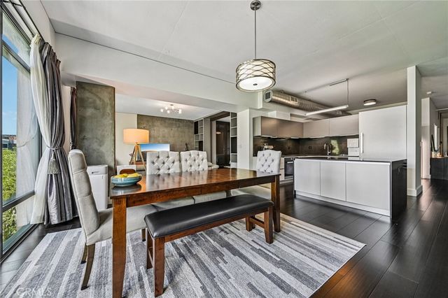 1111 S Grand Avenue 515, Los Angeles, CA 90015