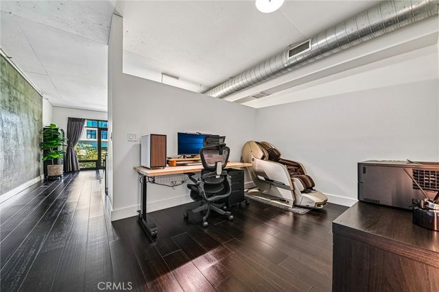 1111 S Grand Avenue 515, Los Angeles, CA 90015