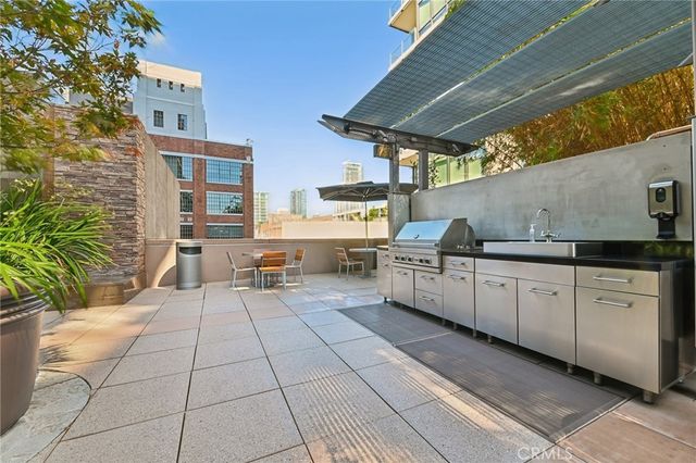1111 S Grand Avenue 515, Los Angeles, CA 90015