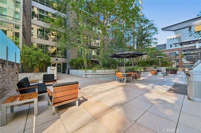 1111 S Grand Avenue 515, Los Angeles, CA 90015
