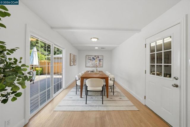 2282 Charlotte Ave, Concord, CA 94518