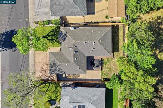 2282 Charlotte Ave, Concord, CA 94518