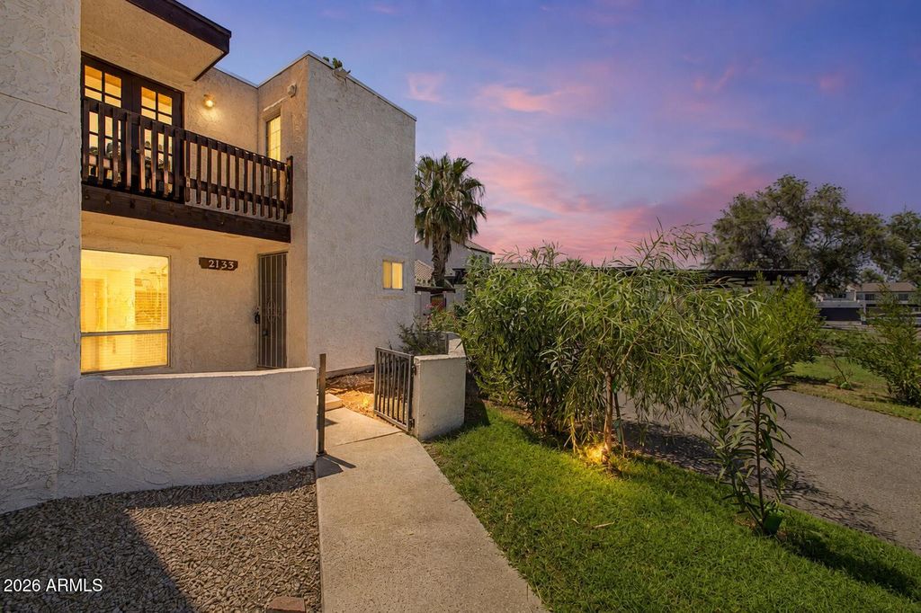 2133 E MARGARITA Drive, Tempe, AZ 85281