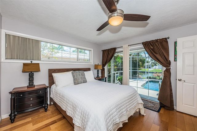 1496 49TH AVENUE NE, St Petersburg, FL 33703