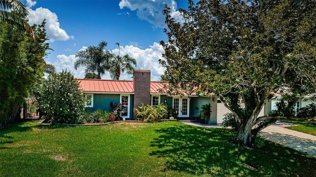 1496 49TH AVENUE NE, St Petersburg, FL 33703