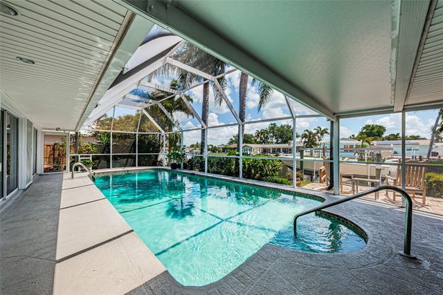 1496 49TH AVENUE NE, St Petersburg, FL 33703