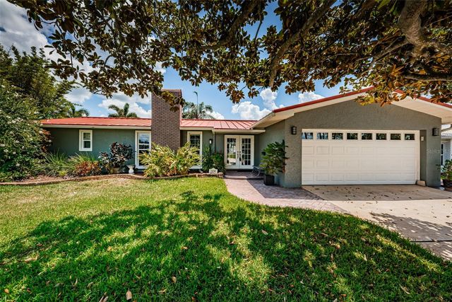 1496 49TH AVENUE NE, St Petersburg, FL 33703