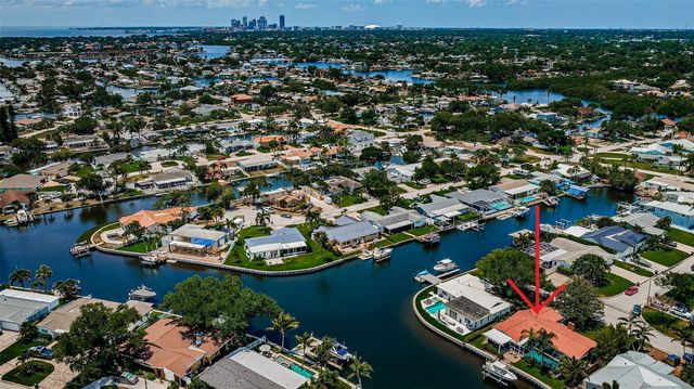 1496 49TH AVENUE NE, St Petersburg, FL 33703