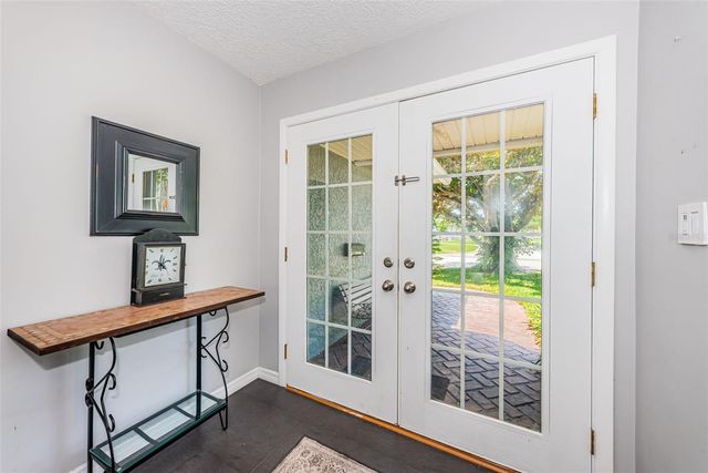 1496 49TH AVENUE NE, St Petersburg, FL 33703