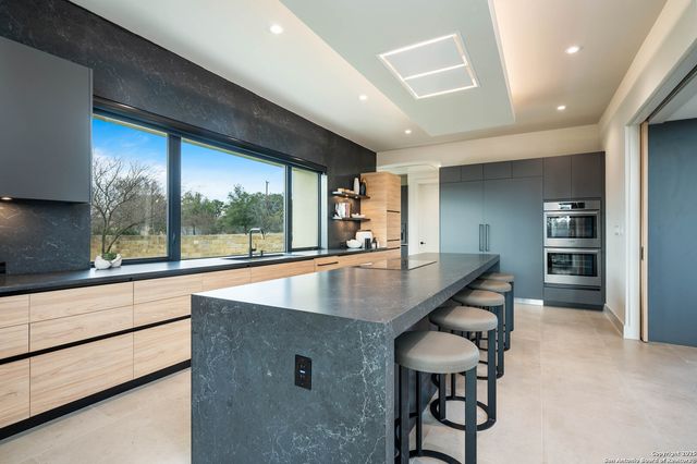 107 Wellesley Cove, Shavano Park, TX 78231