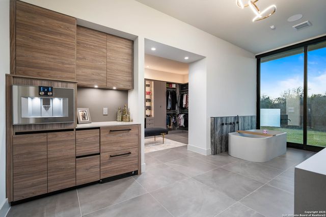 107 Wellesley Cove, Shavano Park, TX 78231