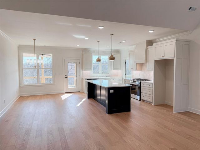 29 Magrath Circle, Bella Vista, AR 72715