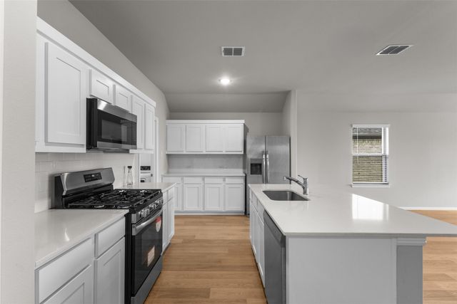 1928 Laurel Park Lane, Seagoville, TX 75159