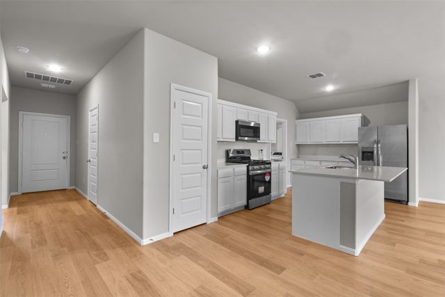 1928 Laurel Park Lane, Seagoville, TX 75159