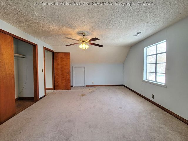 1601 Camden Drive, Charleston, WV 25302