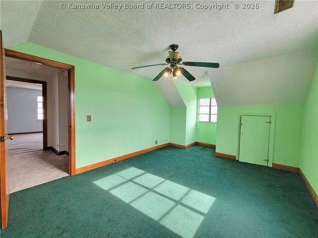 1601 Camden Drive, Charleston, WV 25302