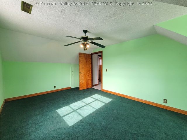 1601 Camden Drive, Charleston, WV 25302