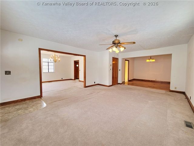 1601 Camden Drive, Charleston, WV 25302