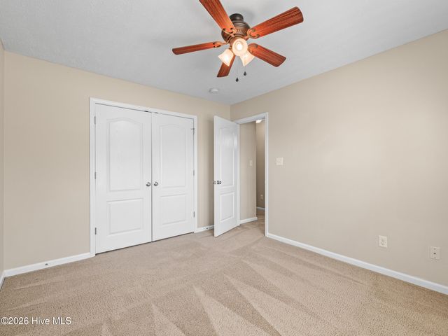 210 Marsh Haven Drive, Sneads Ferry, NC 28460