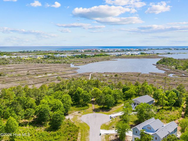 210 Marsh Haven Drive, Sneads Ferry, NC 28460