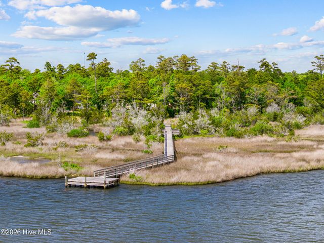 210 Marsh Haven Drive, Sneads Ferry, NC 28460
