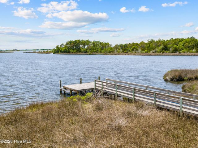 210 Marsh Haven Drive, Sneads Ferry, NC 28460