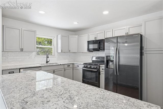 7165 Stowe Circle, Fountain, CO 80817