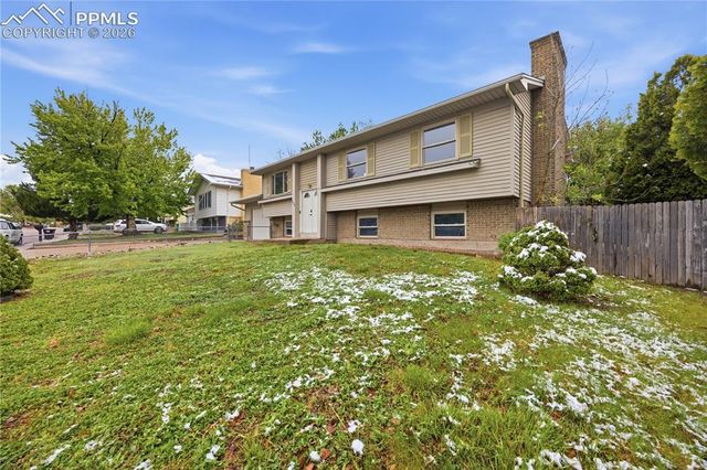 7165 Stowe Circle, Fountain, CO 80817