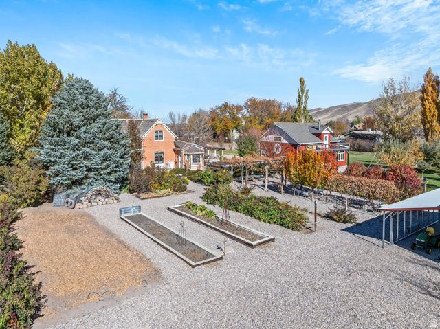 390 N 100 W, Monroe, UT 84754