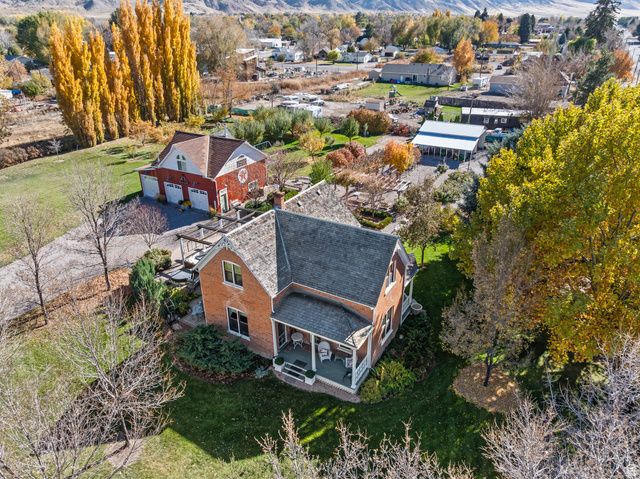 390 N 100 W, Monroe, UT 84754