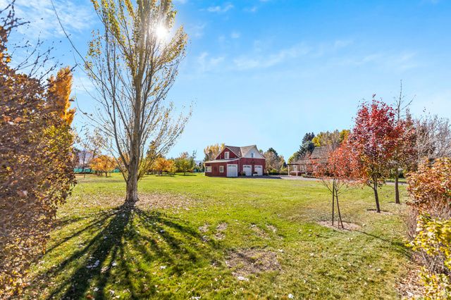 390 N 100 W, Monroe, UT 84754