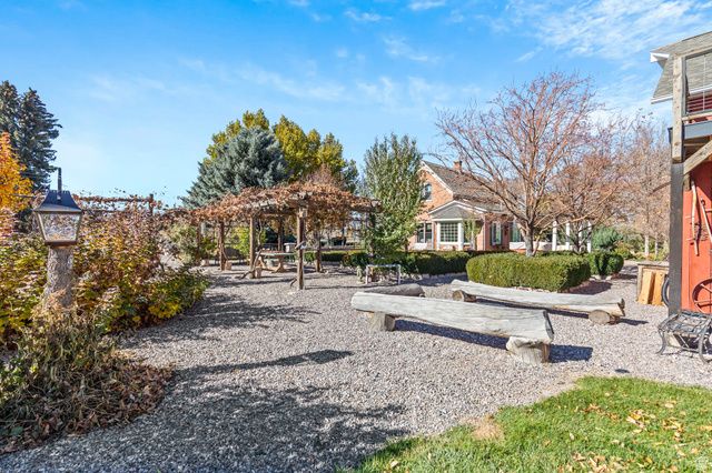 390 N 100 W, Monroe, UT 84754