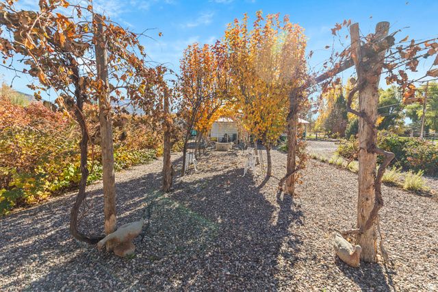 390 N 100 W, Monroe, UT 84754