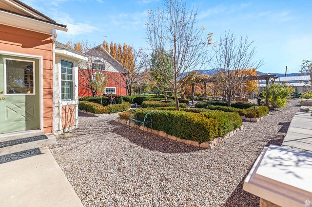 390 N 100 W, Monroe, UT 84754