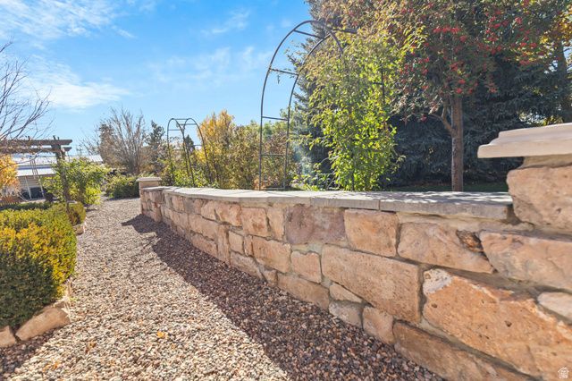 390 N 100 W, Monroe, UT 84754