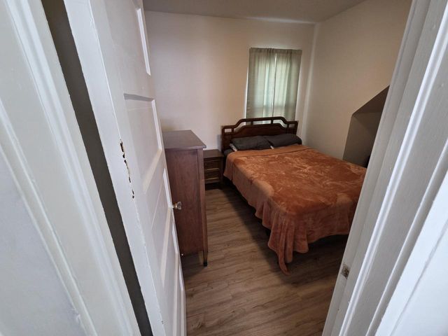 6614 5th AVENUE, Kenosha, WI 53143