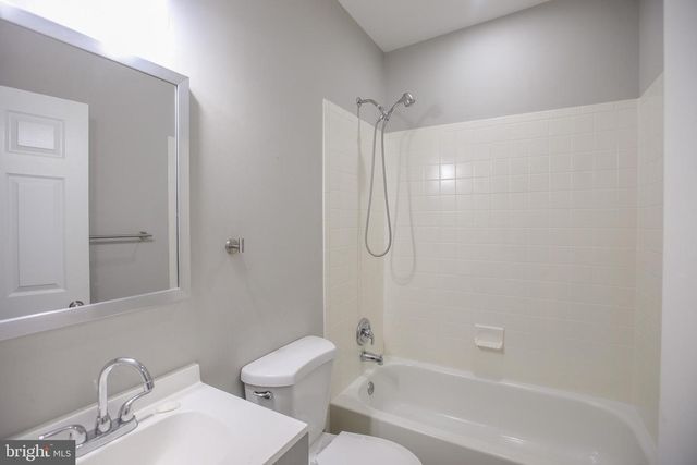 530 N MONTFORD AVE, Baltimore, MD 21205