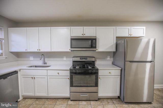530 N MONTFORD AVE, Baltimore, MD 21205