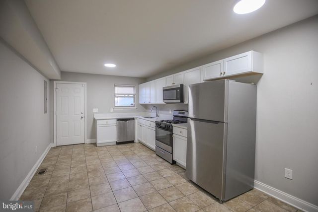 530 N MONTFORD AVE, Baltimore, MD 21205