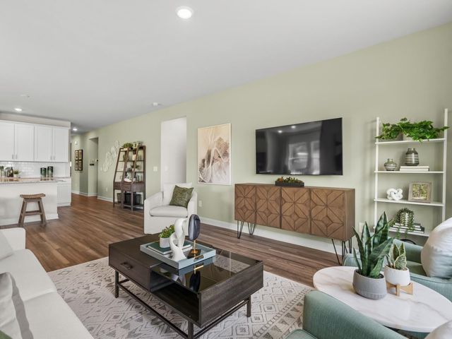 309 Jessamine St., Longs, SC 29568